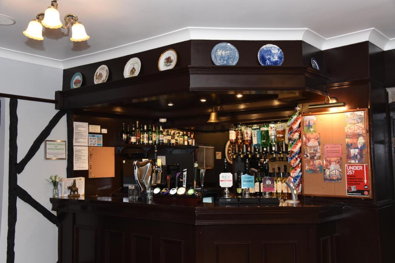 The Llanelwedd Arms Hotel 빌스웰즈 외부 사진