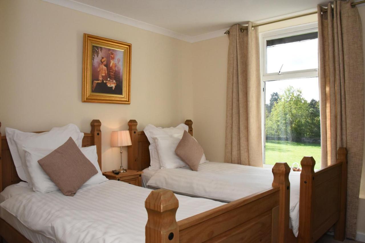 The Llanelwedd Arms Hotel 빌스웰즈 외부 사진