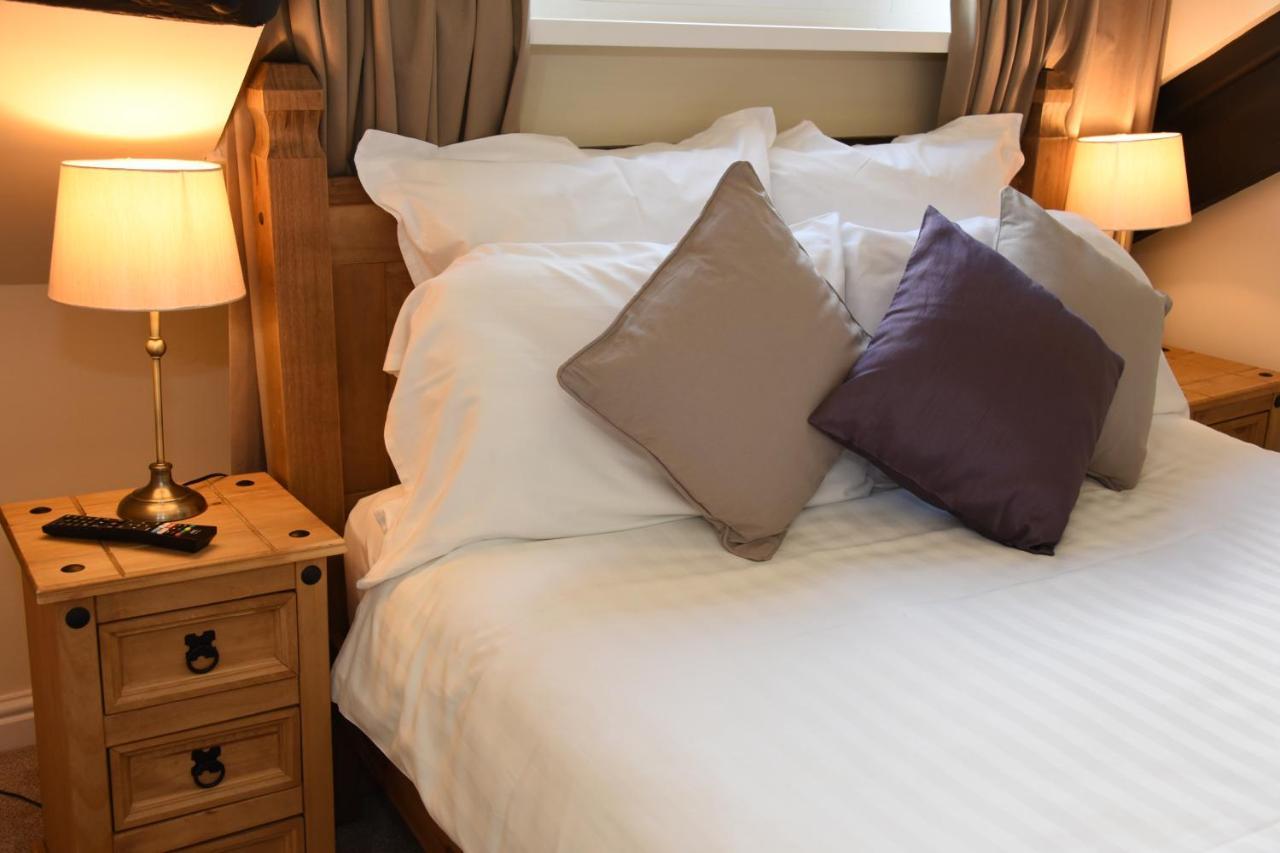 The Llanelwedd Arms Hotel 빌스웰즈 외부 사진