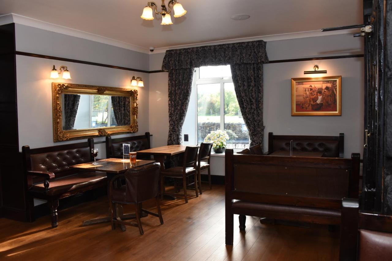 The Llanelwedd Arms Hotel 빌스웰즈 외부 사진